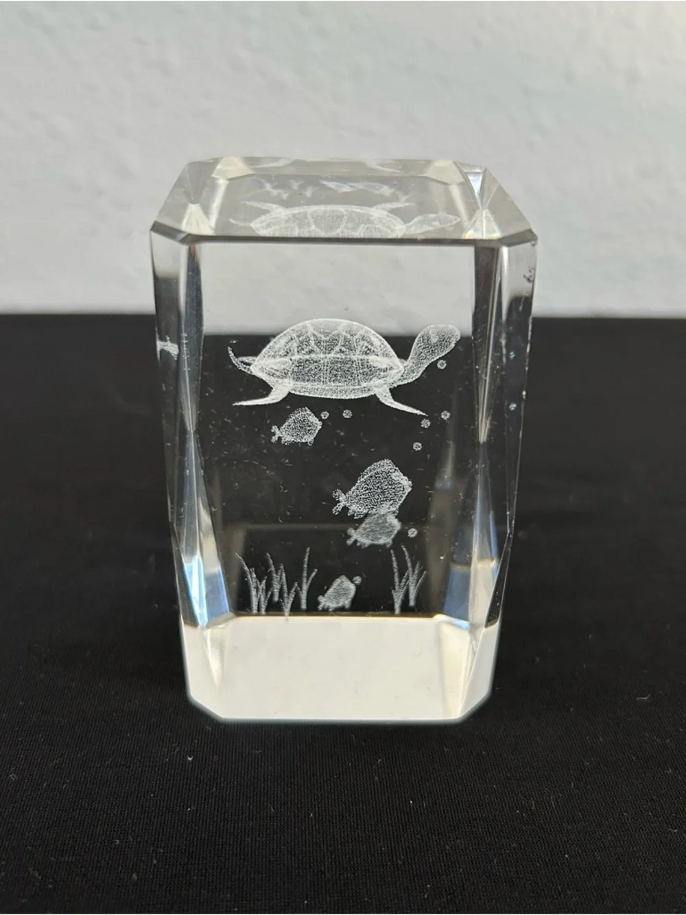 3D Laser Etched Crystal Glass Paperweight Turtle Fish Pre-owned